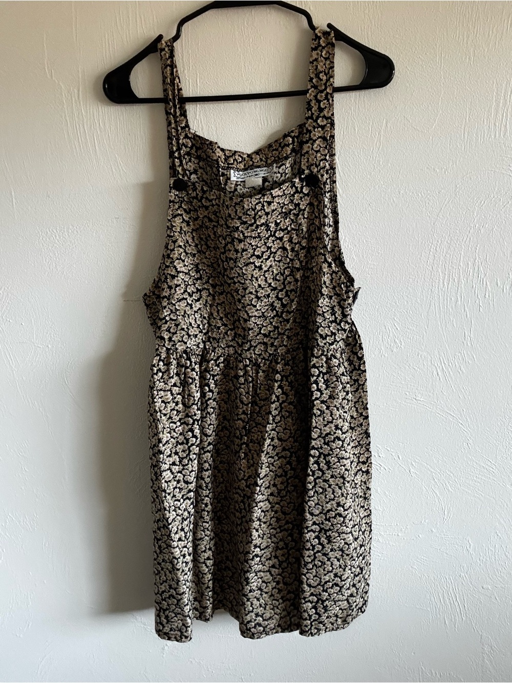 Vintage 1990s Commotion Floral Sleeveless Sundress Jumper in Black and Cream